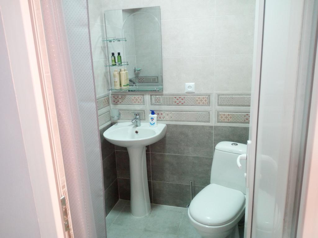 Tbilisi Downtown Guest House מראה חיצוני תמונה