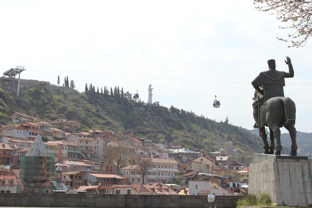 Tbilisi Downtown Guest House מראה חיצוני תמונה